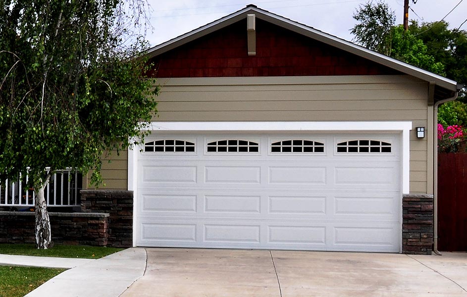 Garage Door Styles That Complement Coastal Architecture