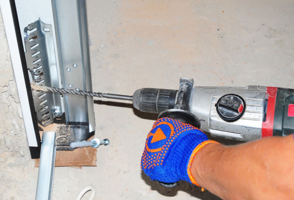 The Benefits of Installing an Insulated Garage Door in 2025