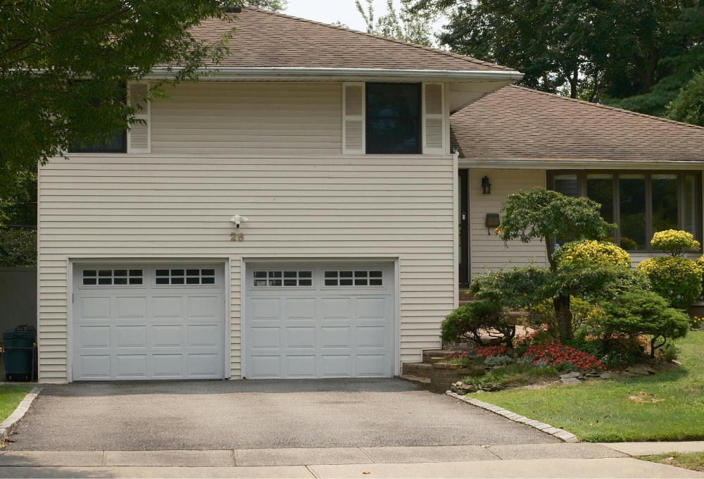 New Garage Doors in Johnson Avenue